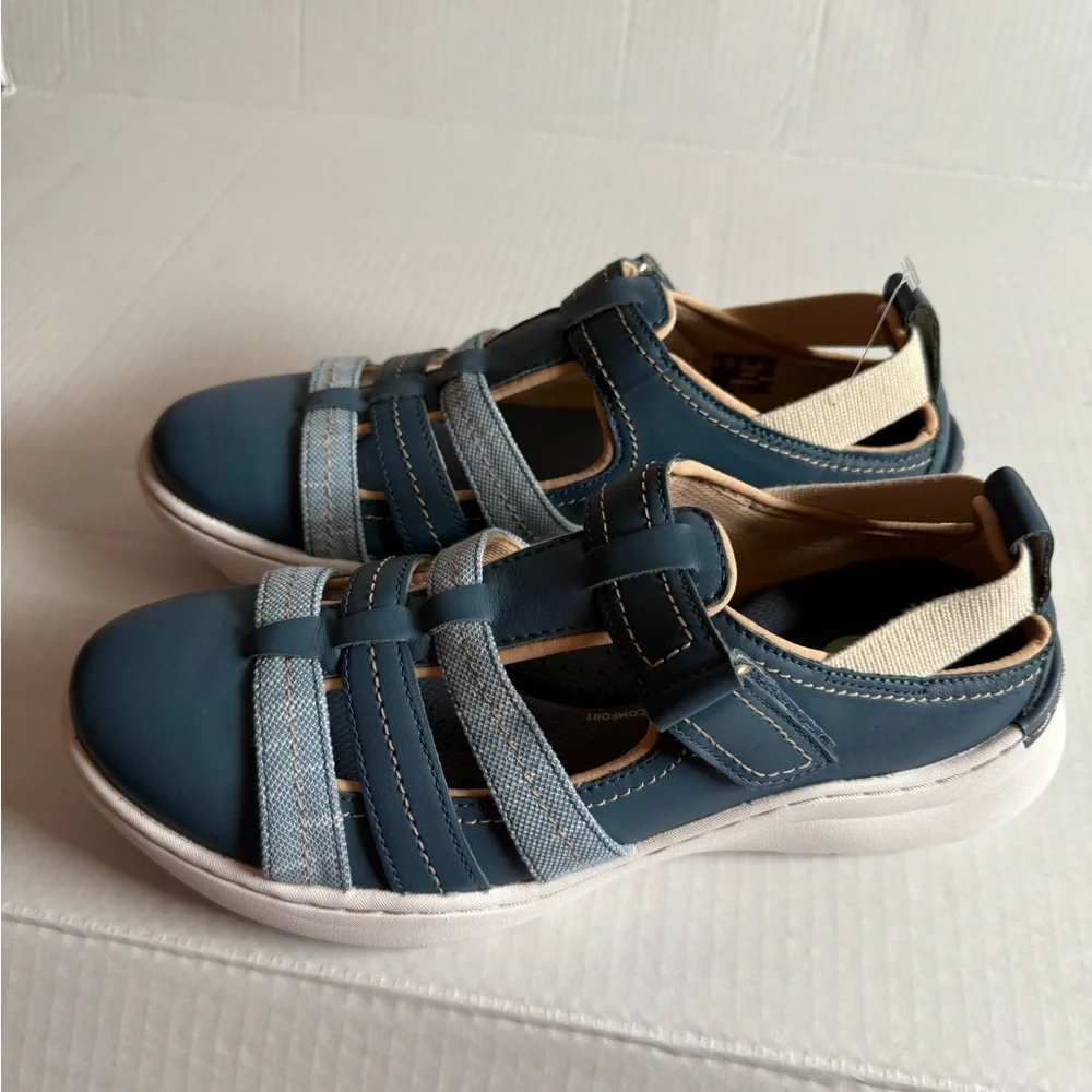 Clarks Women's Teagan Step Loafer - Picture 6 of 9